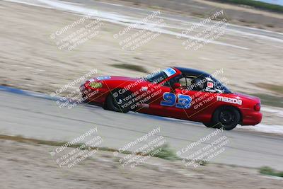 media/May-01-2022-CalClub SCCA (Sun) [[03a481c204]]/Group 5/Race (Offramp)/